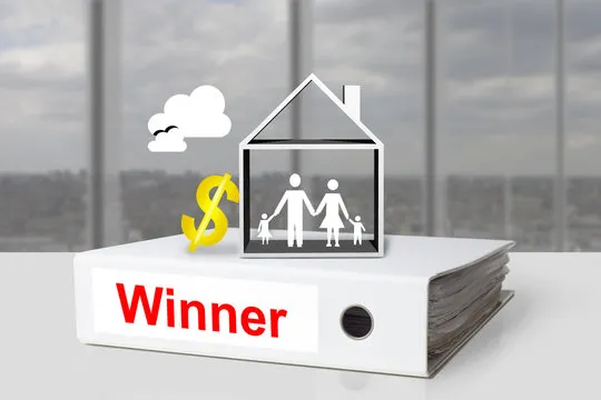 我们的团队在讨论